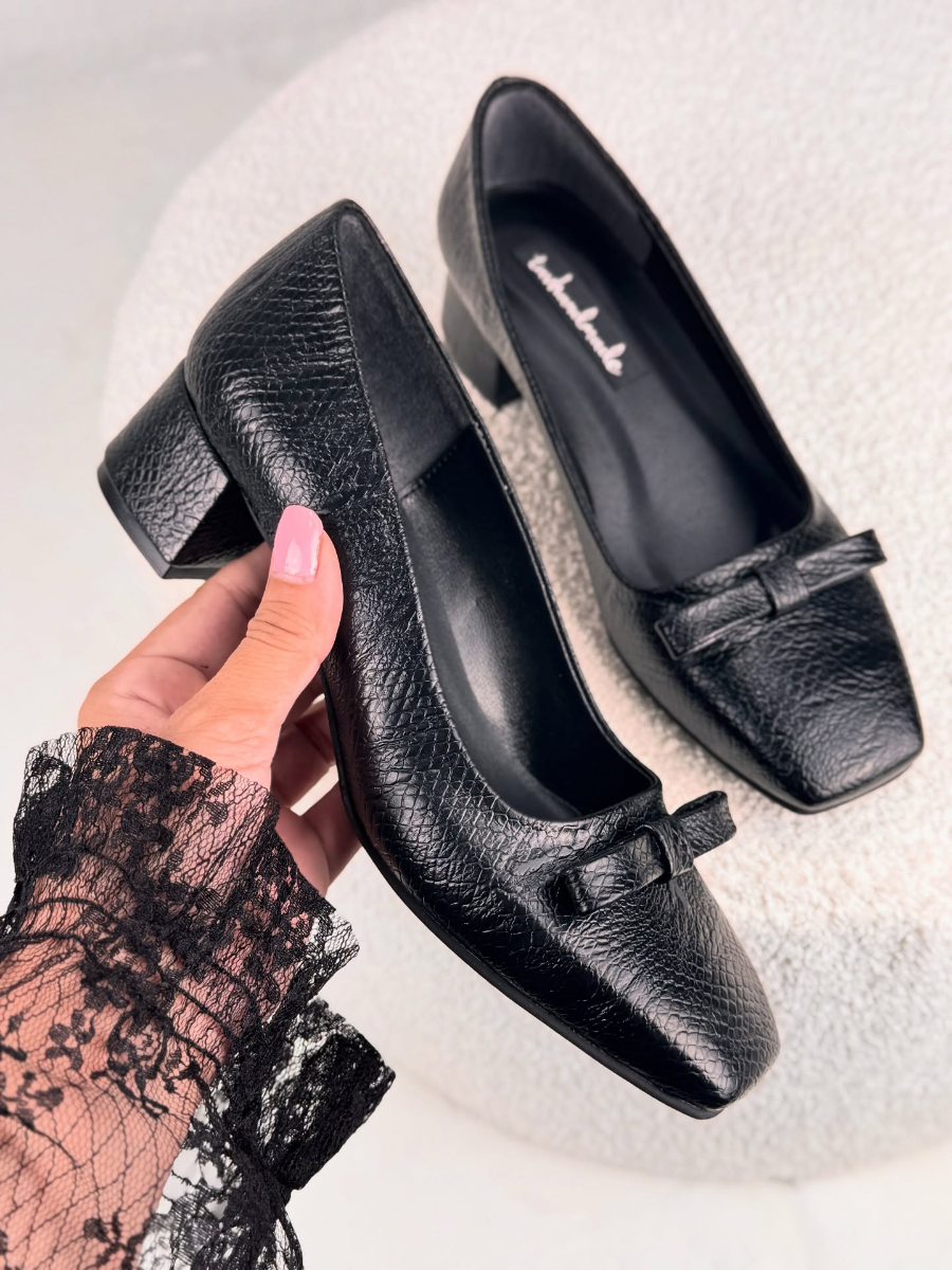 Bow Square Toe Pumps